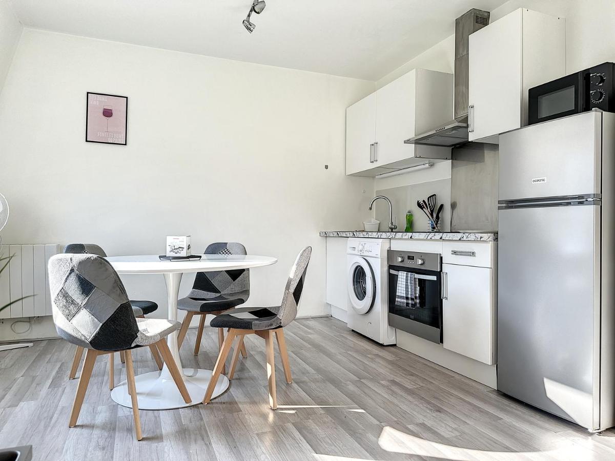Charmant Appartement Avec Terrasse Parking Ispagnac Kültér fotó