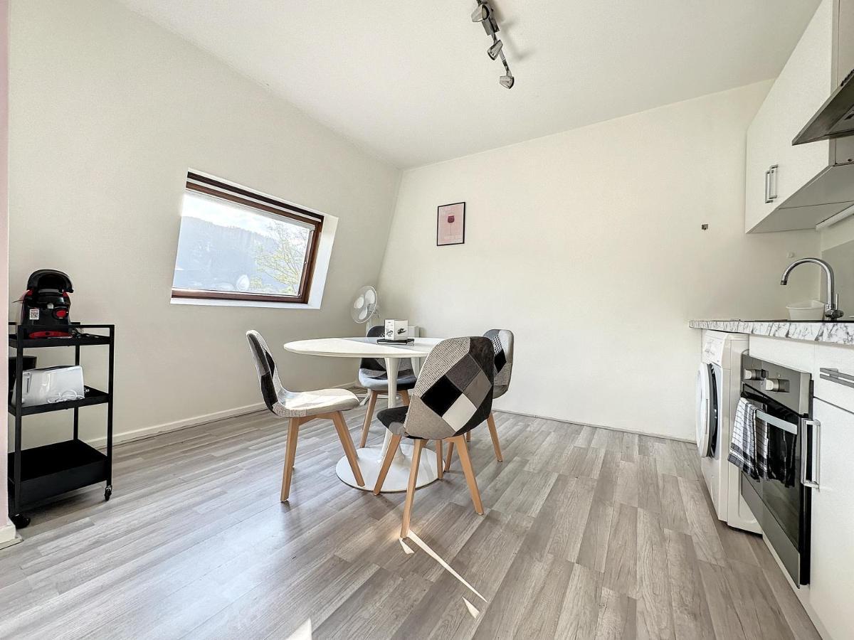Charmant Appartement Avec Terrasse Parking Ispagnac Kültér fotó